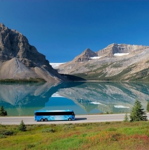 Brewster tour bus at Moraine Lake